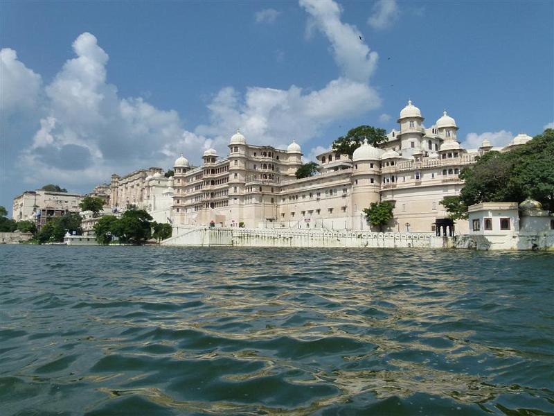 Rajasthan 2011-09-26 14-45-34 (P1050608) (Large).JPG